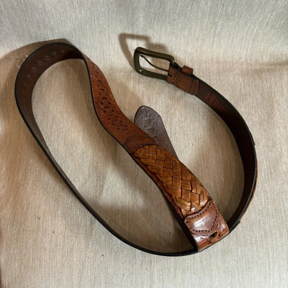LEVI’S STRAUSS Sz 42-44 Perforated & Braided Leather Belt - Picture 5 of 7